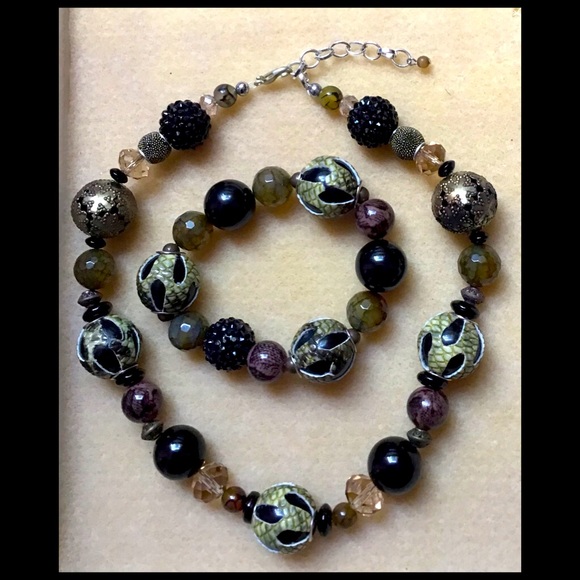 Artisan Crafted 16” Baubles Necklace & Matching Bracelet - Picture 2 of 8